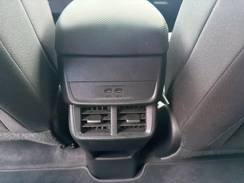 Used 2026 Chevrolet Equinox LT FWD image 15