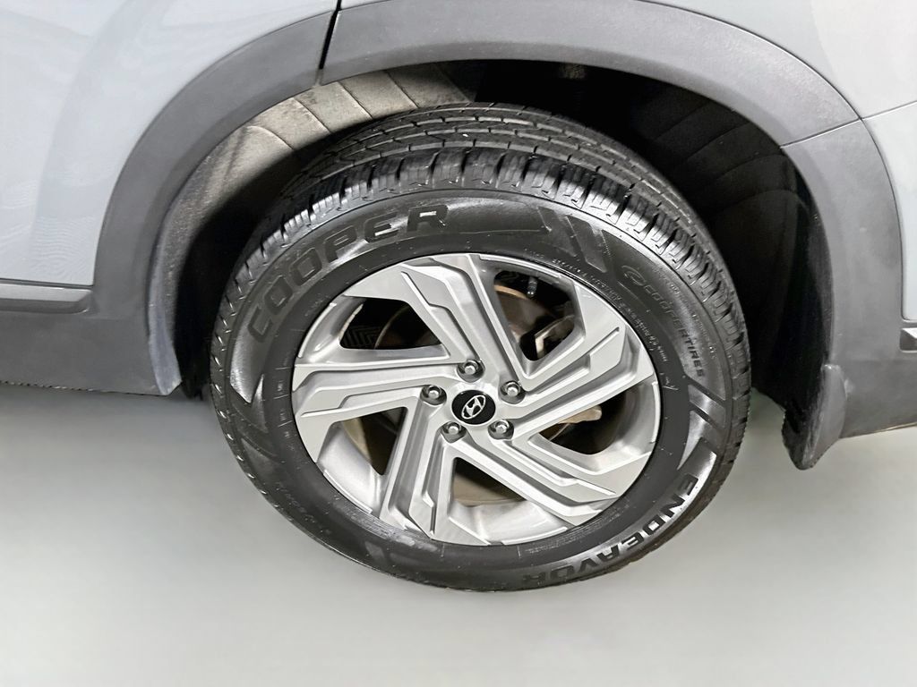 Certified 2023 Hyundai Santa Fe SEL w/ Winter Weather Package AWD/4WD image 36