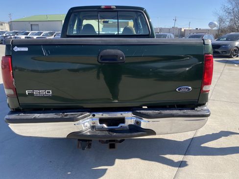 Used 2000 Ford F250 XLT image 12