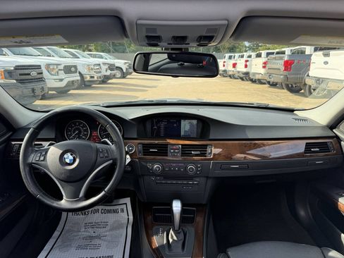Used 2011 BMW 335i Sedan RWD image 17