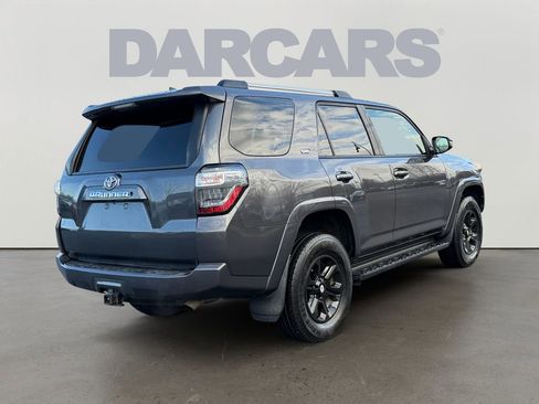 Used 2020 Toyota 4Runner SR5 image 6