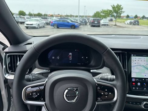 Used 2025 Volvo V60 B5 Cross Country Ultra w/ Climate Package AWD/4WD image 13