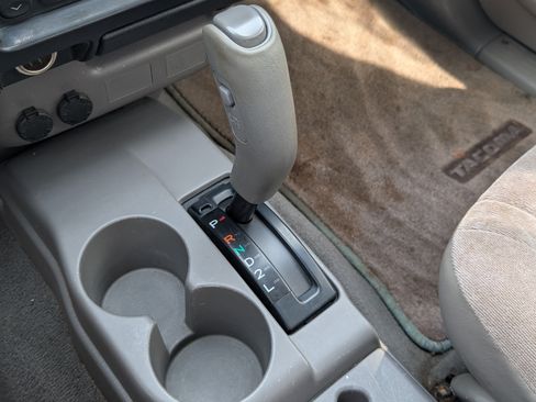 Used 2003 Toyota Tacoma PreRunner RWD image 17