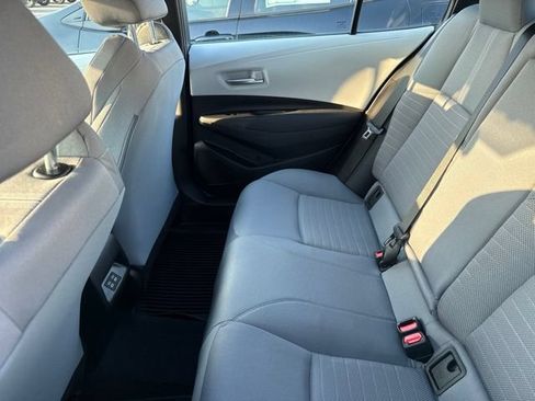 Used 2026 Toyota Corolla SE w/ SE Package FWD image 4