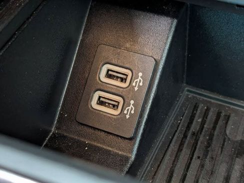 Used 2019 Ford F150 XL w/ Equipment Group 101A Mid AWD/4WD image 19
