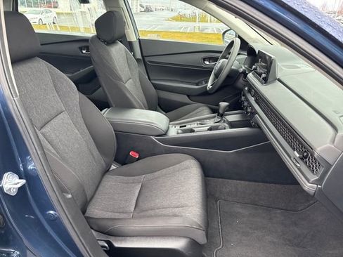 Used 2023 Honda Accord EX image 22