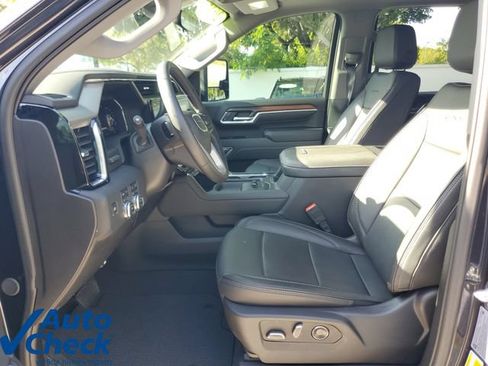 Used 2025 GMC Sierra 2500 Denali w/ Denali Reserve Package AWD/4WD image 18