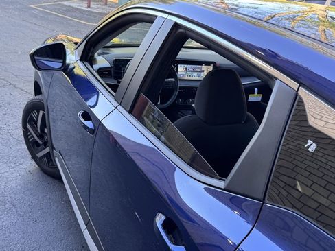 New 2025 Nissan Kicks SV w/ Charging Package image 18