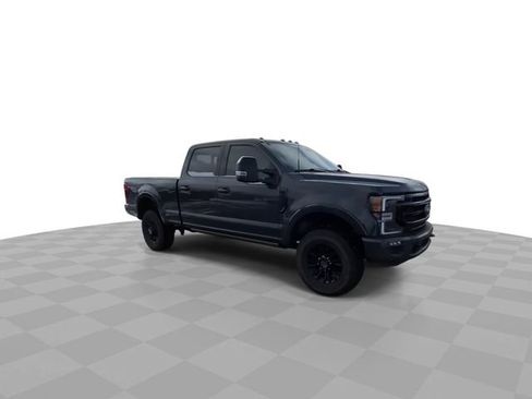 Used 2021 Ford F350 Lariat image 4