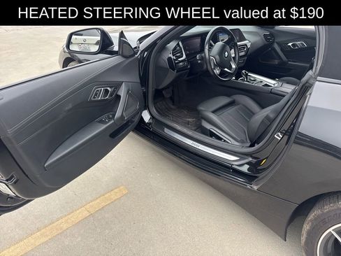 Used 2022 BMW Z4 sDrive30i w/ Driving Assistance Package image 10