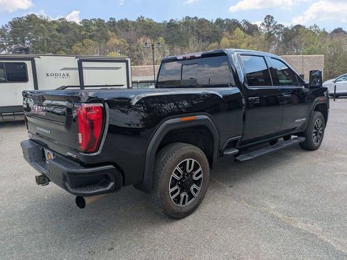 Used 2020 GMC Sierra 2500 AT4 w/ AT4 Premium Package image 4