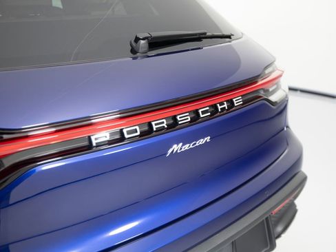 New 2026 Porsche Macan image 42