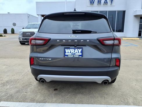 Used 2025 Ford Escape Active image 3