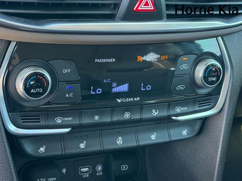 Used 2019 Hyundai Santa Fe FWD image 27