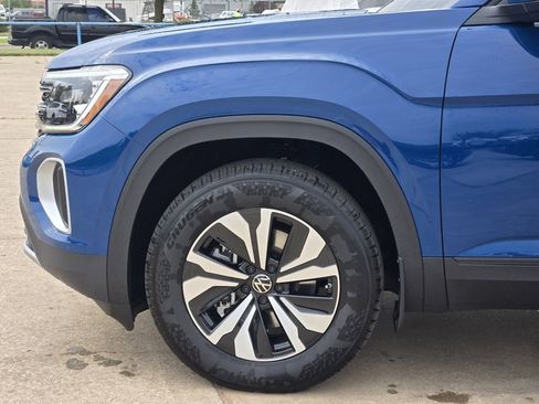 New 2026 Volkswagen Atlas SE image 5