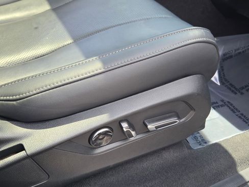 Used 2023 Acura MDX SH-AWD w/ Technology Package image 7