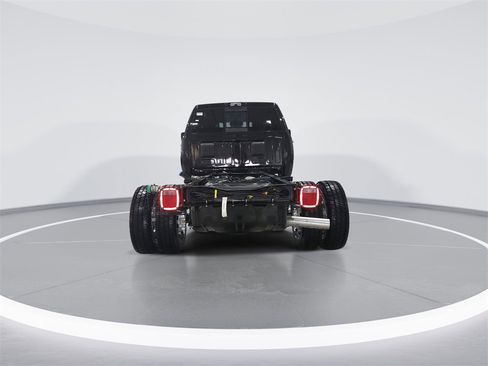 New 2026 RAM 5500 Tradesman w/ Laramie Trim Package image 7