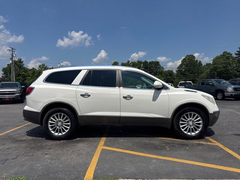 Used 2011 Buick Enclave CXL AWD/4WD image 5