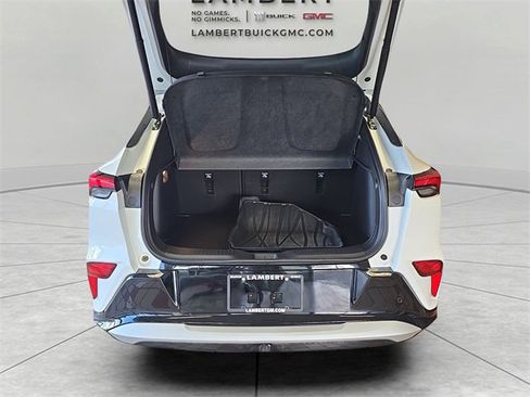 Used 2025 Buick Envista Sport Touring w/ Convenience I Package image 9