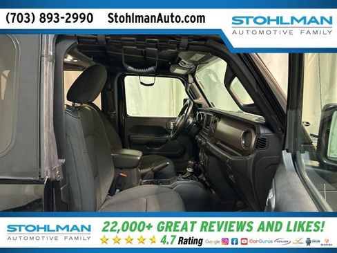 Used 2021 Jeep Wrangler Sport S image 31