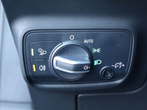 Used 2017 Audi TT 2.0T w/ Technology Package image 32