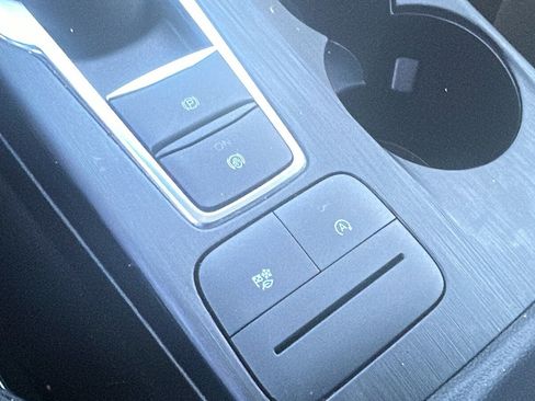 Used 2024 Ford Escape Active image 28