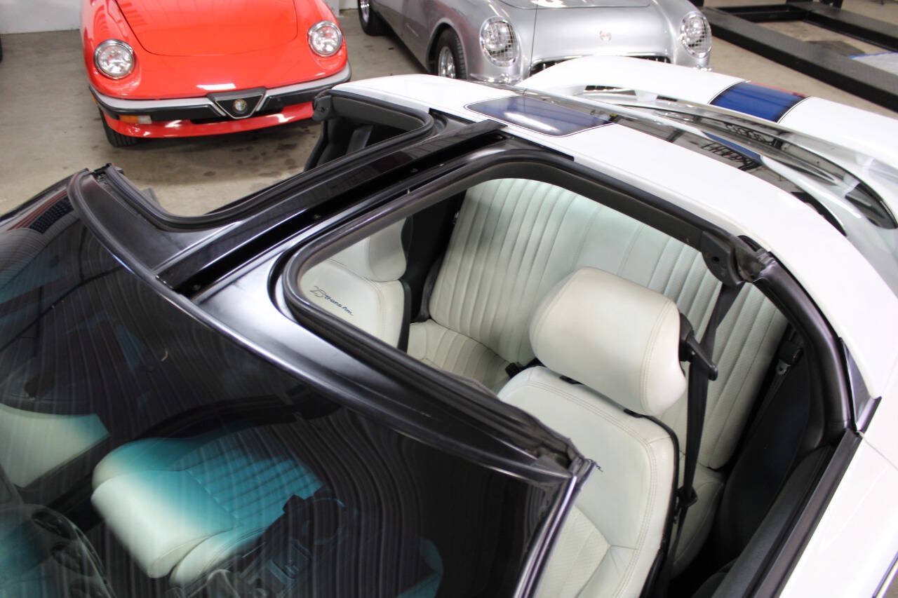 Used 1994 Pontiac Firebird Coupe RWD image 25