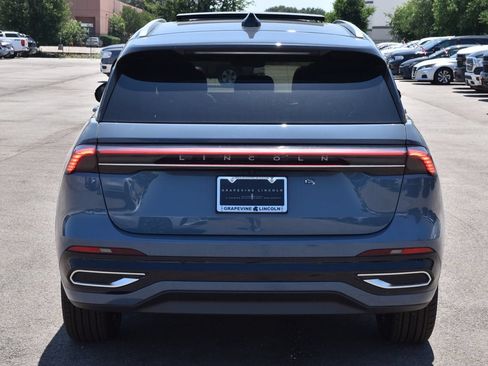 New 2026 Lincoln Nautilus Reserve AWD/4WD image 37