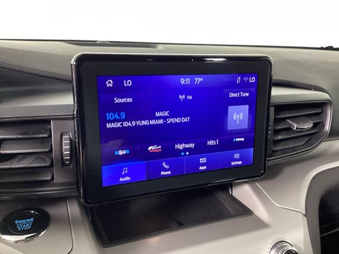 Used 2024 Ford Explorer XLT w/ Class IV Trailer Tow Package AWD/4WD image 30