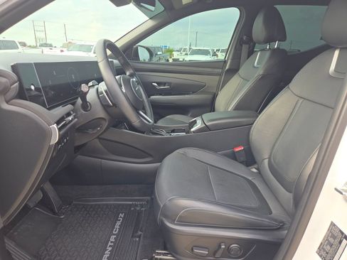 Used 2025 Hyundai Santa Cruz Limited AWD/4WD image 9