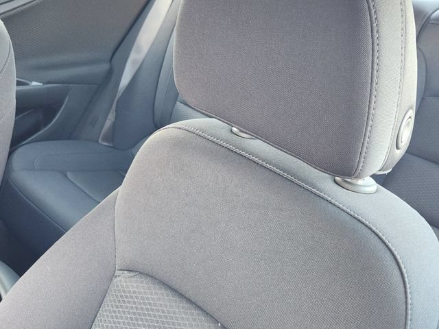 Used 2025 Chevrolet Malibu LT FWD image 35