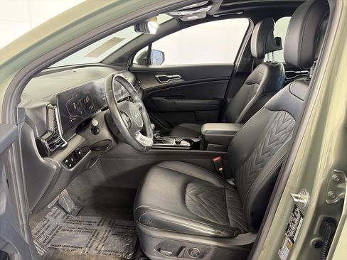 Certified 2023 Kia Sportage X-Line w/ X-Line Premium Package image 6