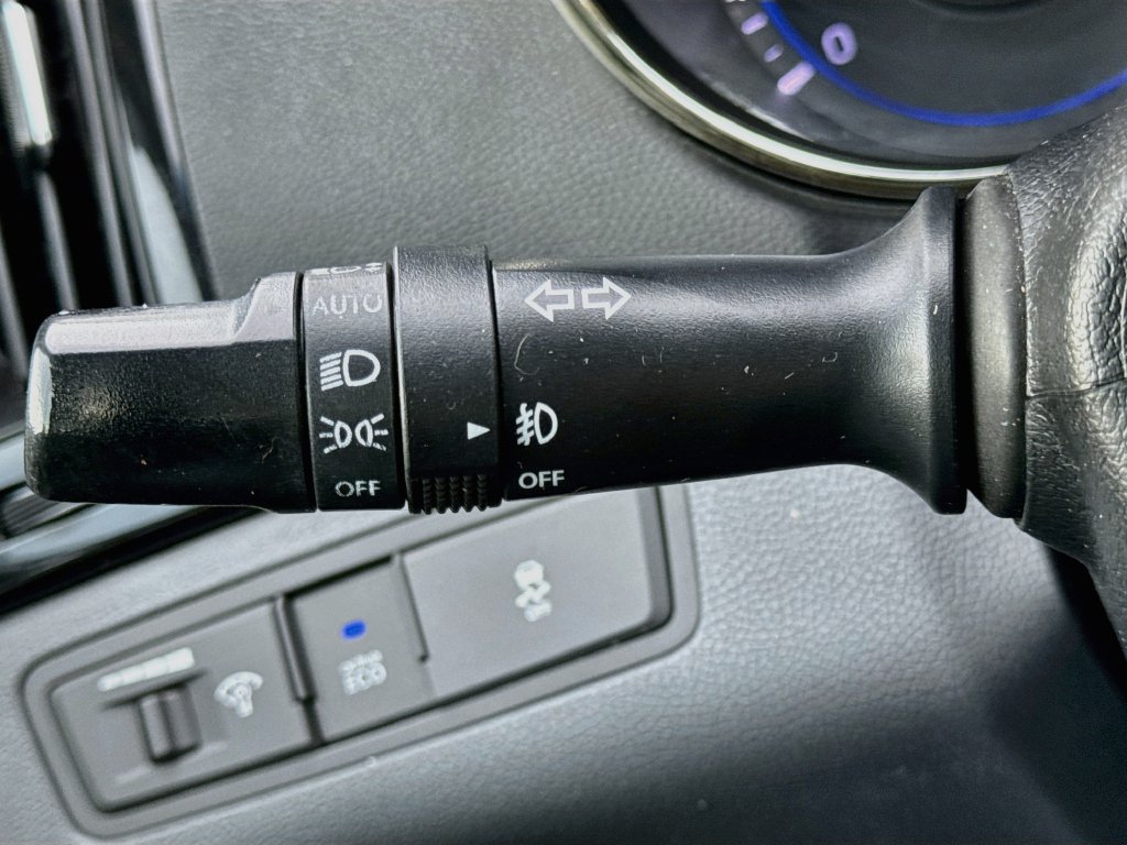 Used 2013 Hyundai Sonata Limited FWD image 12