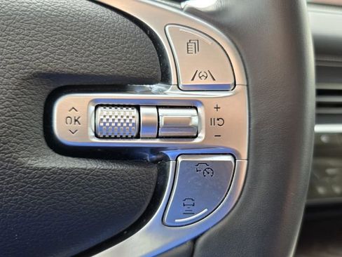 Used 2023 Genesis GV80 2.5T w/ Prestige 20" Package image 25