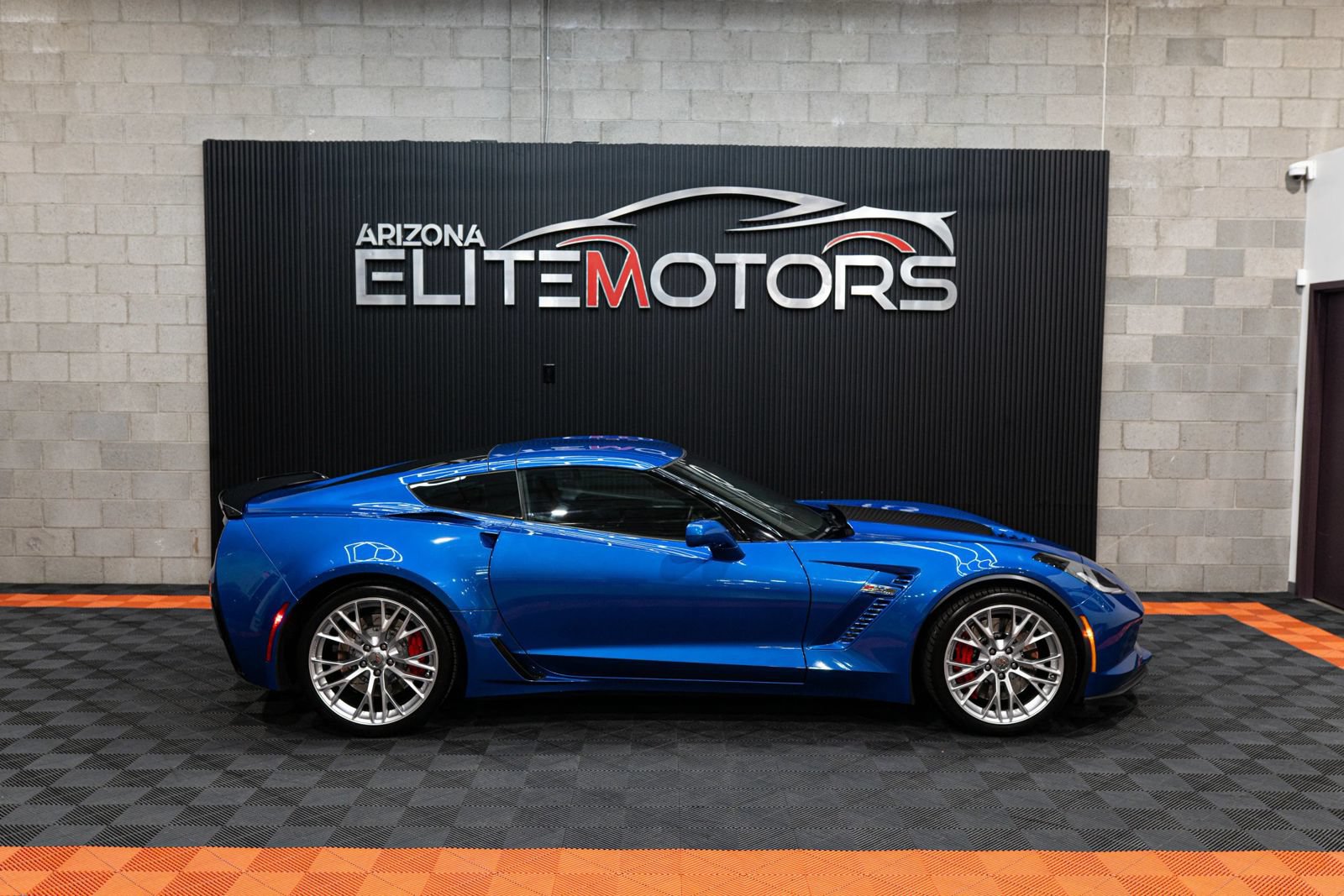 Used 2016 Chevrolet Corvette Z06 w/ 3LZ Preferred Equipment Group RWD image 13