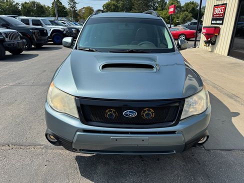 Used 2010 Subaru Forester 2.5XT Limited image 8