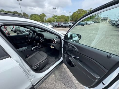 New 2026 Chevrolet Trax RS w/ Driver Confidence Package FWD image 13