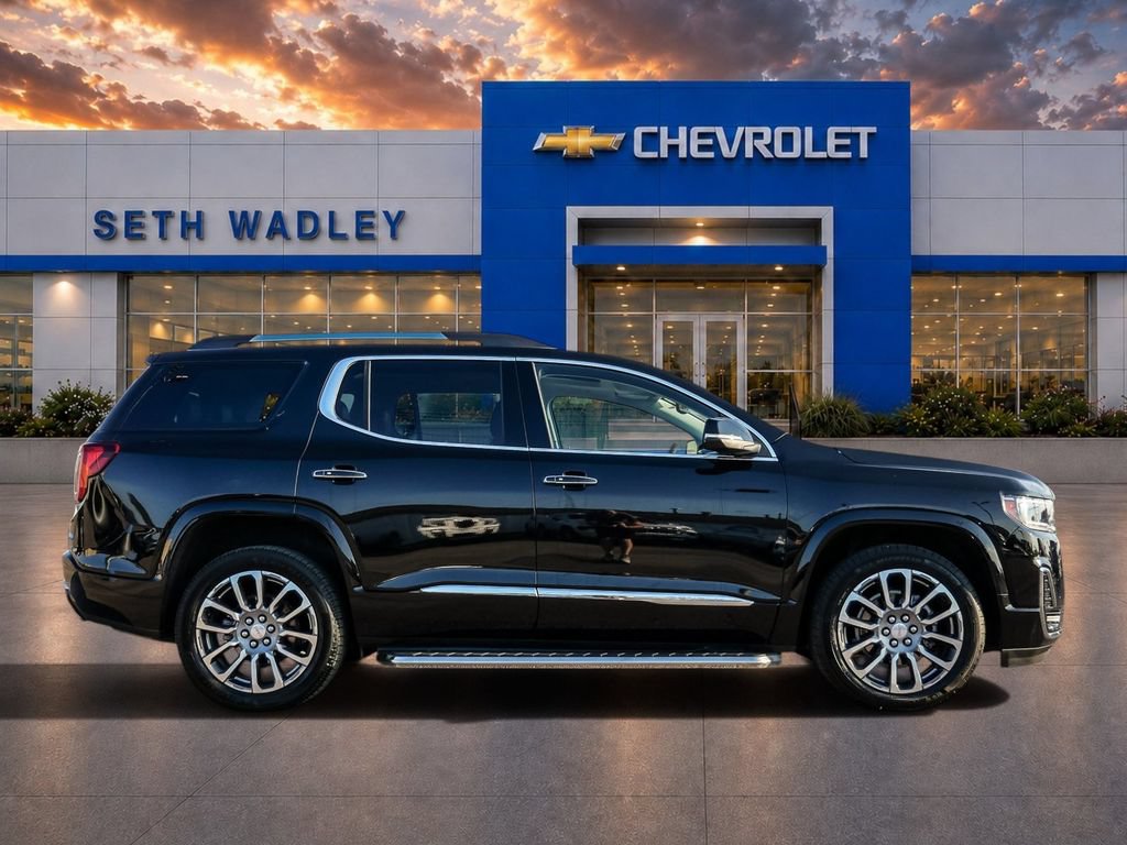 Used 2023 GMC Acadia Denali w/ Trailering Package AWD/4WD image 8