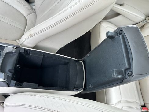 Used 2017 Lincoln MKZ Reserve w/ Technology Package image 28