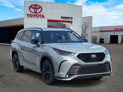 New 2025 Toyota Highlander XSE