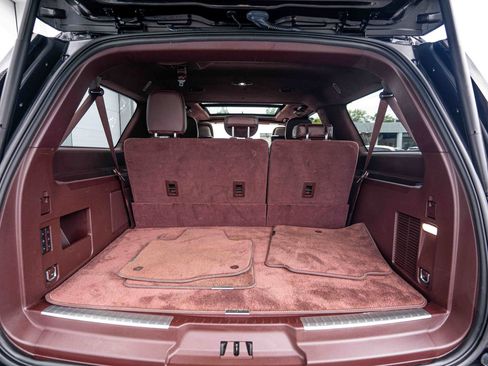 Used 2021 Lincoln Navigator L Black Label w/ Cargo Convenience Package AWD/4WD image 22