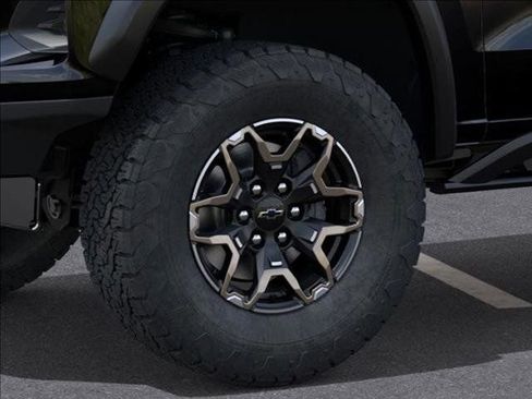 New 2026 Chevrolet Colorado ZR2 image 9