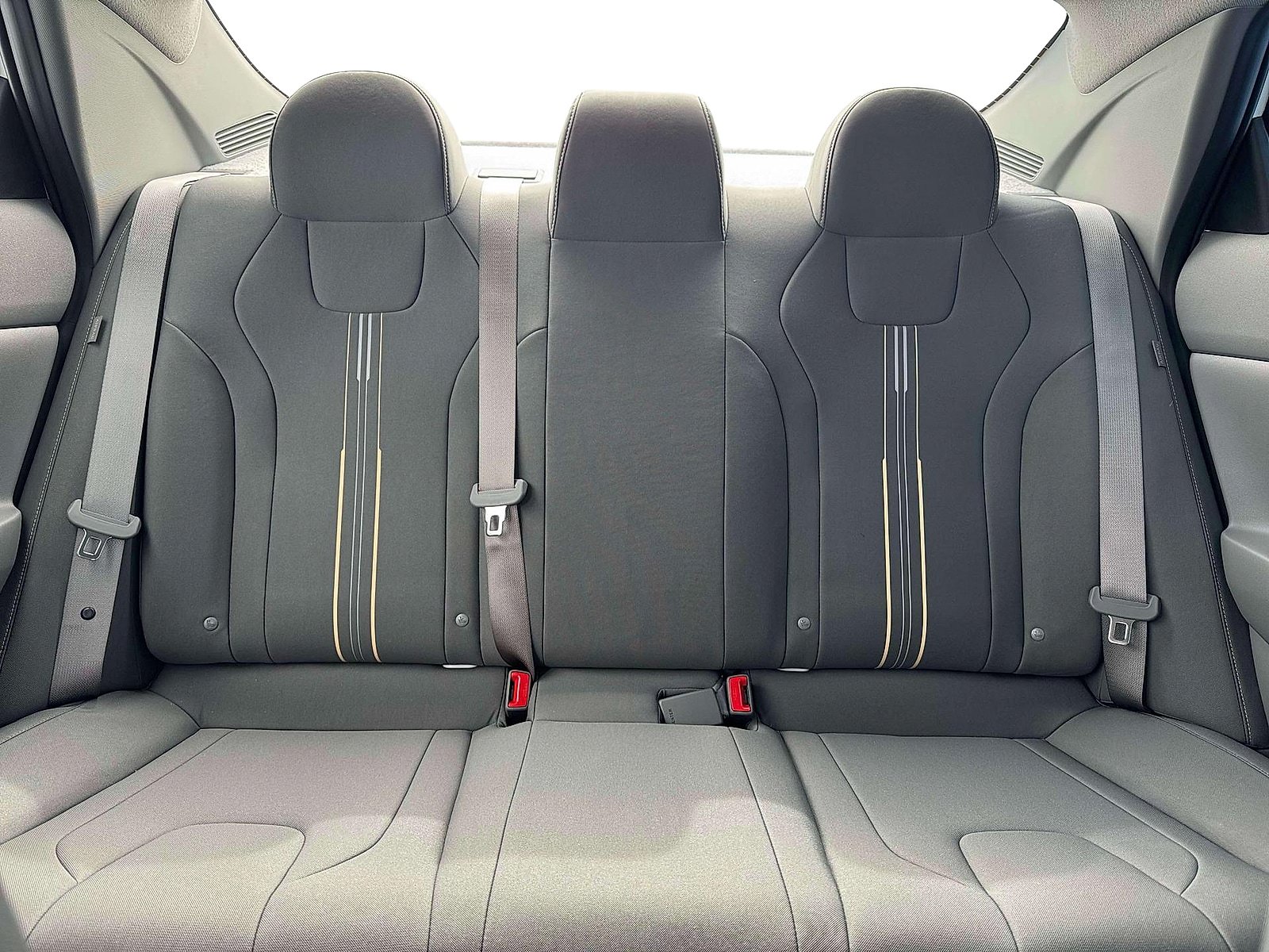 New 2026 Hyundai Elantra SEL FWD image 17