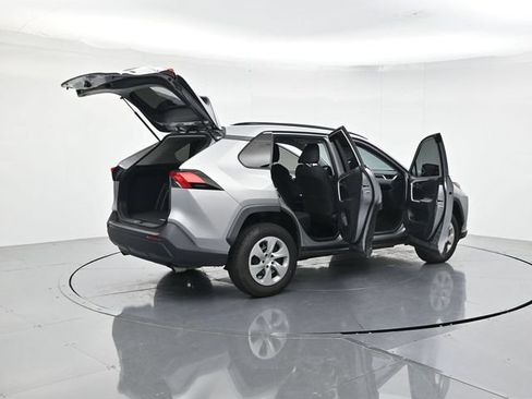 Used 2019 Toyota RAV4 LE w/ Carpet Mat Package FWD image 50