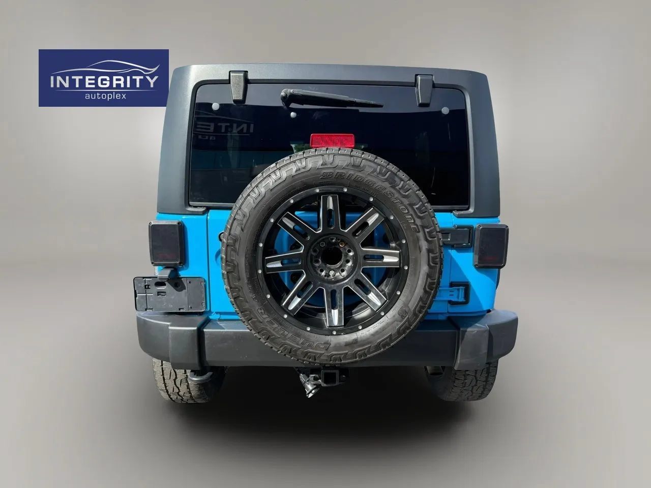 Used 2017 Jeep Wrangler Unlimited Rubicon w/ Dual Top Group AWD/4WD image 4