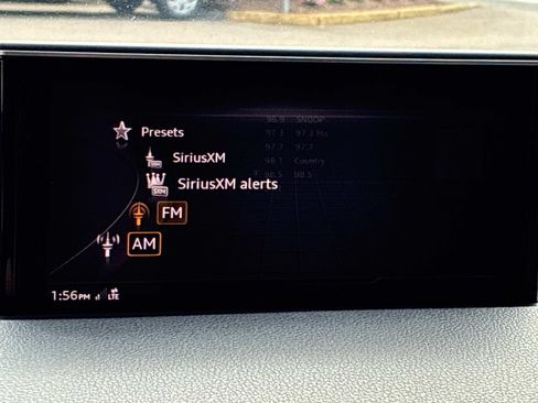 Used 2017 Audi Q7 3.0T Premium Plus w/ Premium Plus Package AWD/4WD image 49