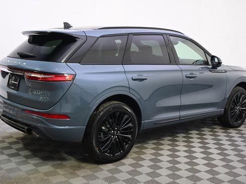 New 2026 Lincoln Corsair Premiere image 7