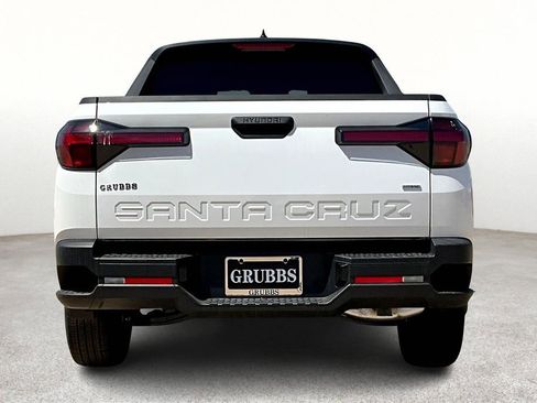 New 2025 Hyundai Santa Cruz SE image 7