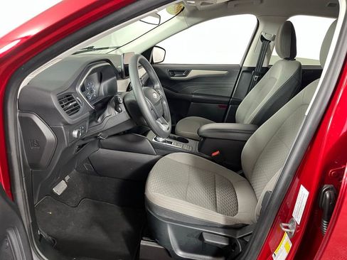 Used 2022 Ford Escape SE w/ SE Sport Appearance Package FWD image 20
