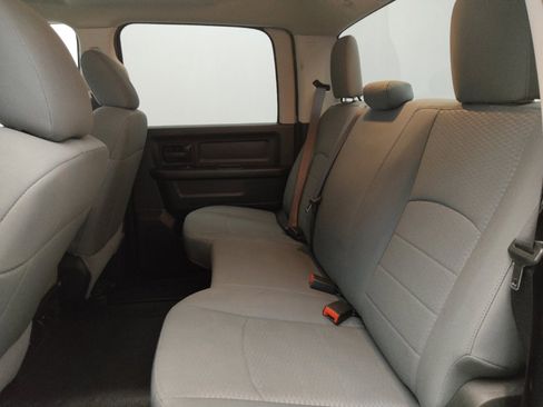 Used 2018 RAM 1500 Tradesman w/ Popular Equipment Group RWD image 18